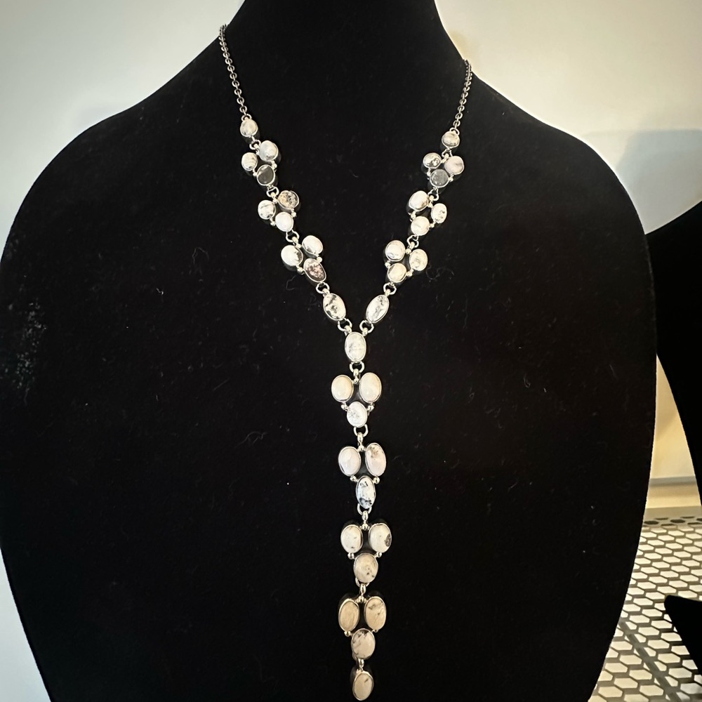 Elegant White Buffalo Lariat and Earring Set, LK Hallmark